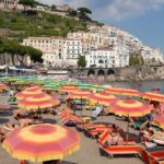 Vista panoramica di una meta italiana poco conosciuta, ma affascinante e memorabile.