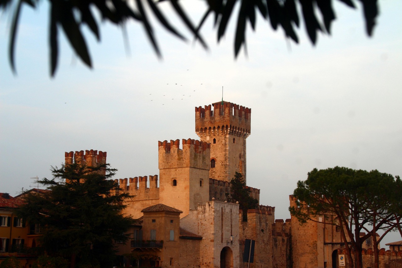 Castello di Gradara, luogo della tragica storia d'amore tra Paolo e Francesca.